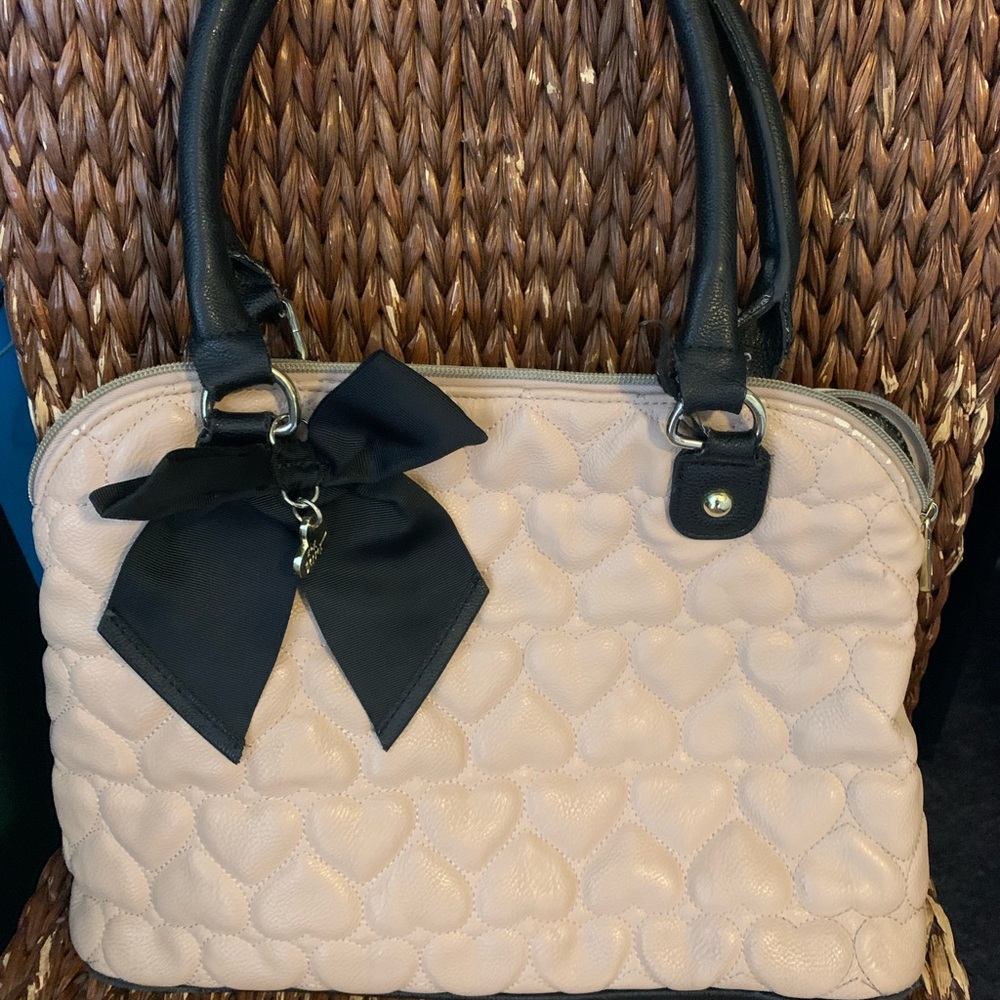 Betsy Johnson should bag